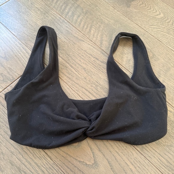 Buffbunny Collection Tops - Buffbunny twisted bra top